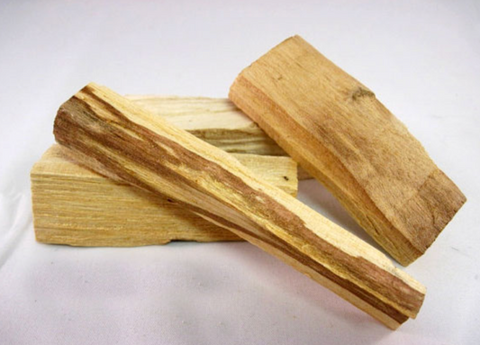 PALO SANTO  ecuadorian holy wood